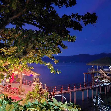 Chue&Larry'S Beachside Homestay Libagon Eksteriør bilde