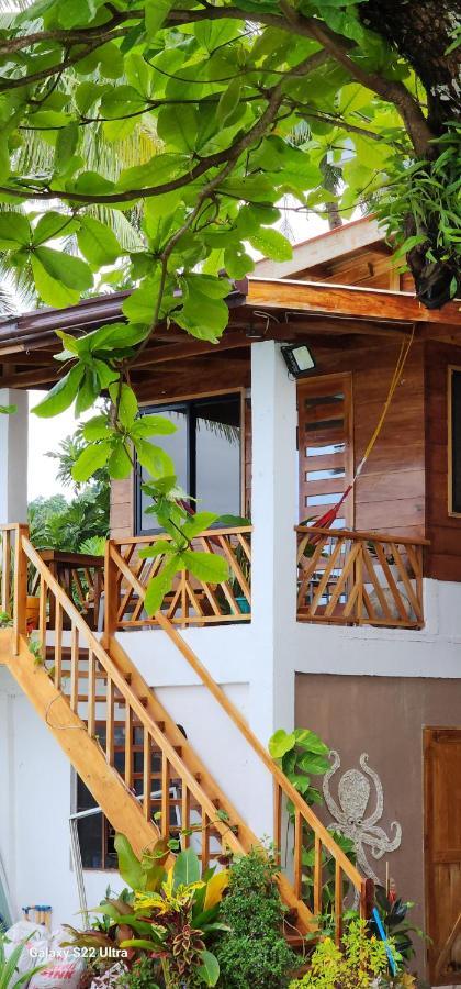 Chue&Larry'S Beachside Homestay Libagon Eksteriør bilde